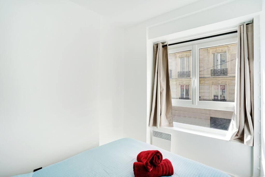 Magnifique 3 Pieces Paris 18Eme Apartment Exterior photo